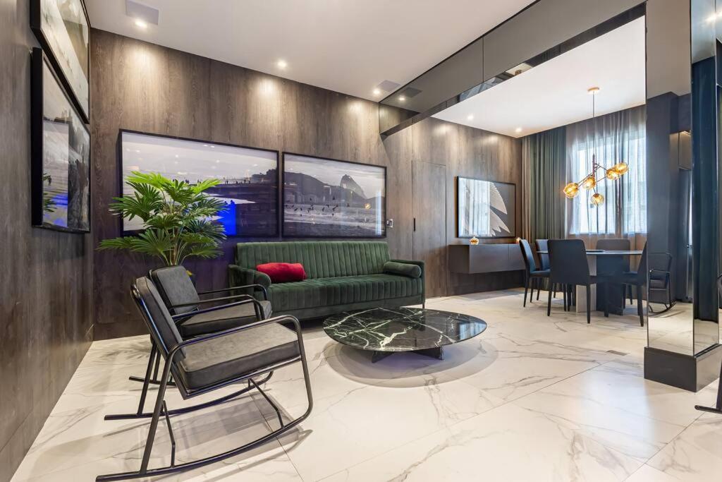 The Luxe At Copacabana