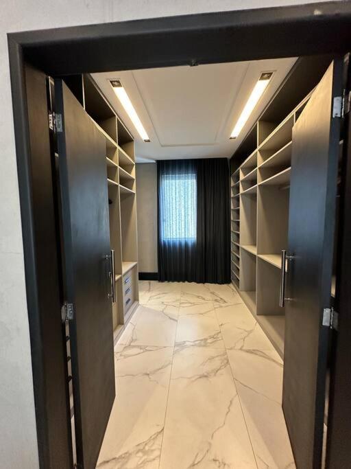 The Luxe At Copacabana Apartamento